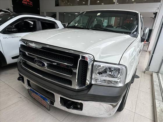 FORD F-250 4.2 XLT 4X2 CS TURBO INTERCOOLER DIESEL 2P MANUAL